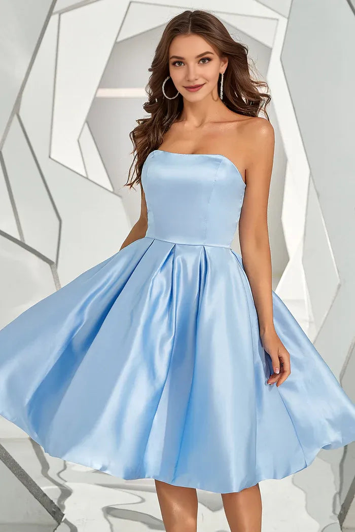 Weitese Dress A-Line Sky Blue Strapless Short Homecoming Dress Pleated Sleeveless Party Dress
